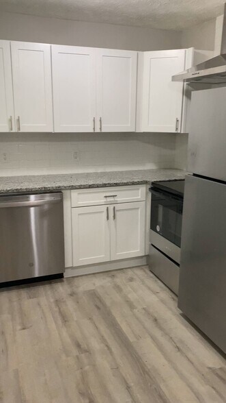3341-3351 Fox St, Duluth, GA à vendre - Vidéo sur l’annonce professionnelle – Image 2 sur 18
