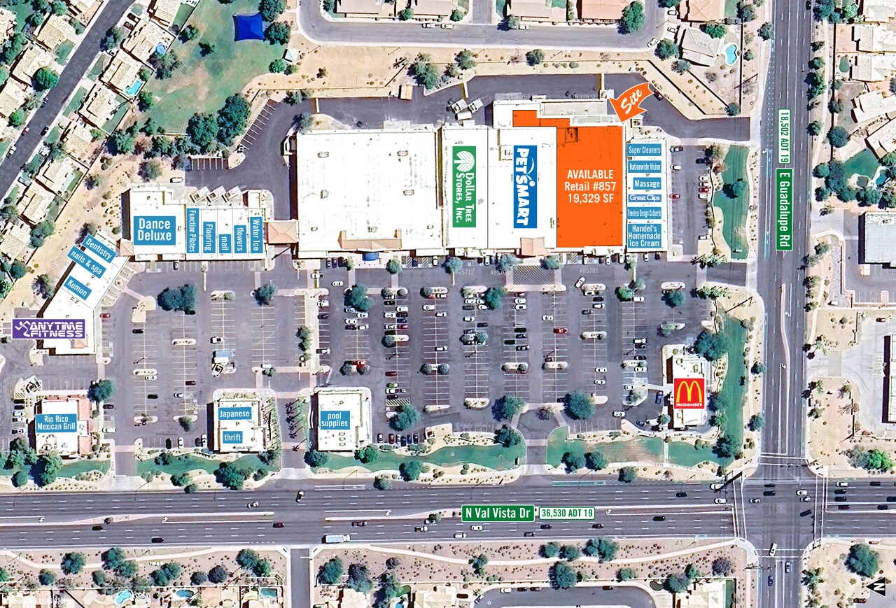 857 N Val Vista Dr, Gilbert, AZ à louer Photo principale– Image 1 sur 14