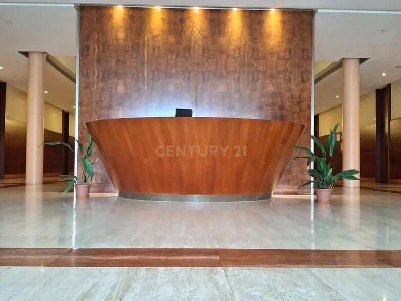 Bureau dans Pozuelo de Alarcón, Madrid à louer - Photo principale – Image 1 sur 6