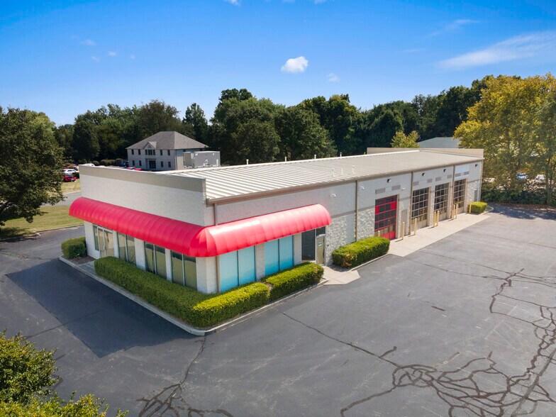 326 Western Blvd, Greenwood, IN à vendre - Photo de l’immeuble – Image 2 sur 16