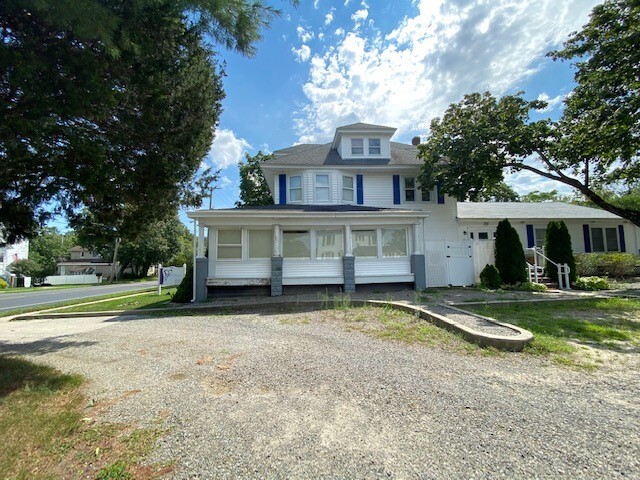 329 S Main St, Barnegat, NJ à louer - Photo de l’immeuble – Image 2 sur 15