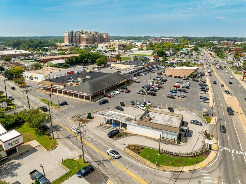 2095 West St, Annapolis, MD à louer - Photo de l’immeuble – Image 3 sur 6