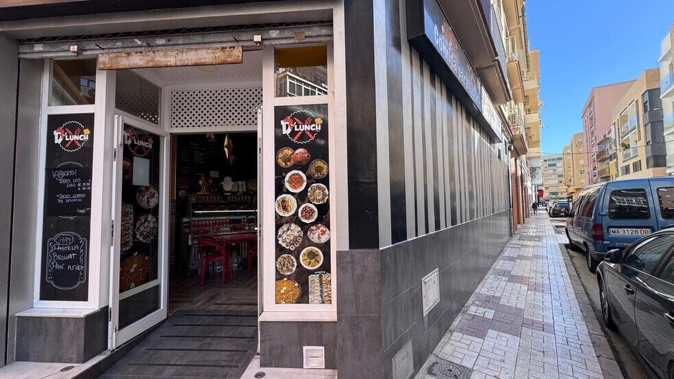 Calle Estébanez Calderón, 16, Málaga, Málaga à louer - Photo de l’immeuble – Image 3 sur 40