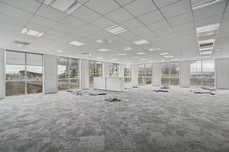 Bureau dans Saint-Denis à louer - Photo intérieure – Image 2 sur 17