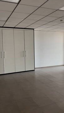 Plus de détails pour Carrer Mas de Porchinos, 3, Riba-roja de Túria - Industriel/Logistique à louer