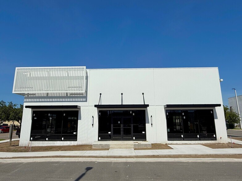 233 Grant St, Orlando, FL à louer - Photo de l’immeuble – Image 2 sur 8