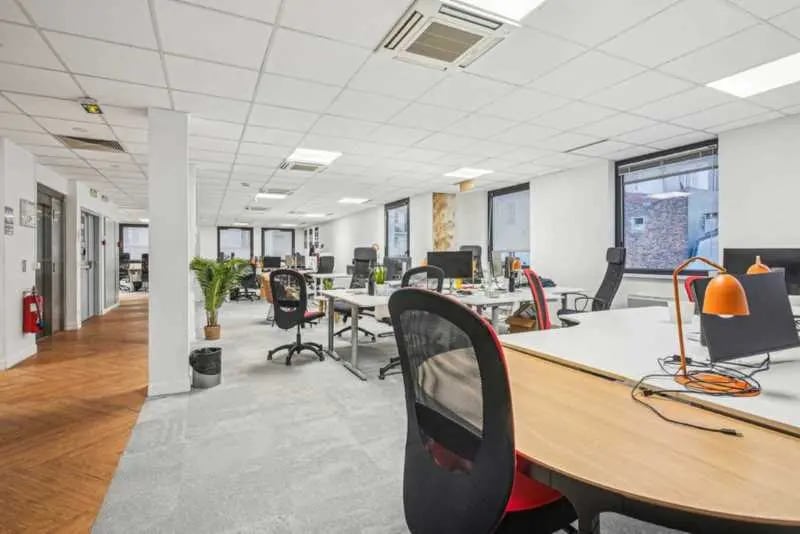 31 Rue D'Aguesseau, Boulogne-Billancourt à louer - Photo de l’immeuble – Image 3 sur 10