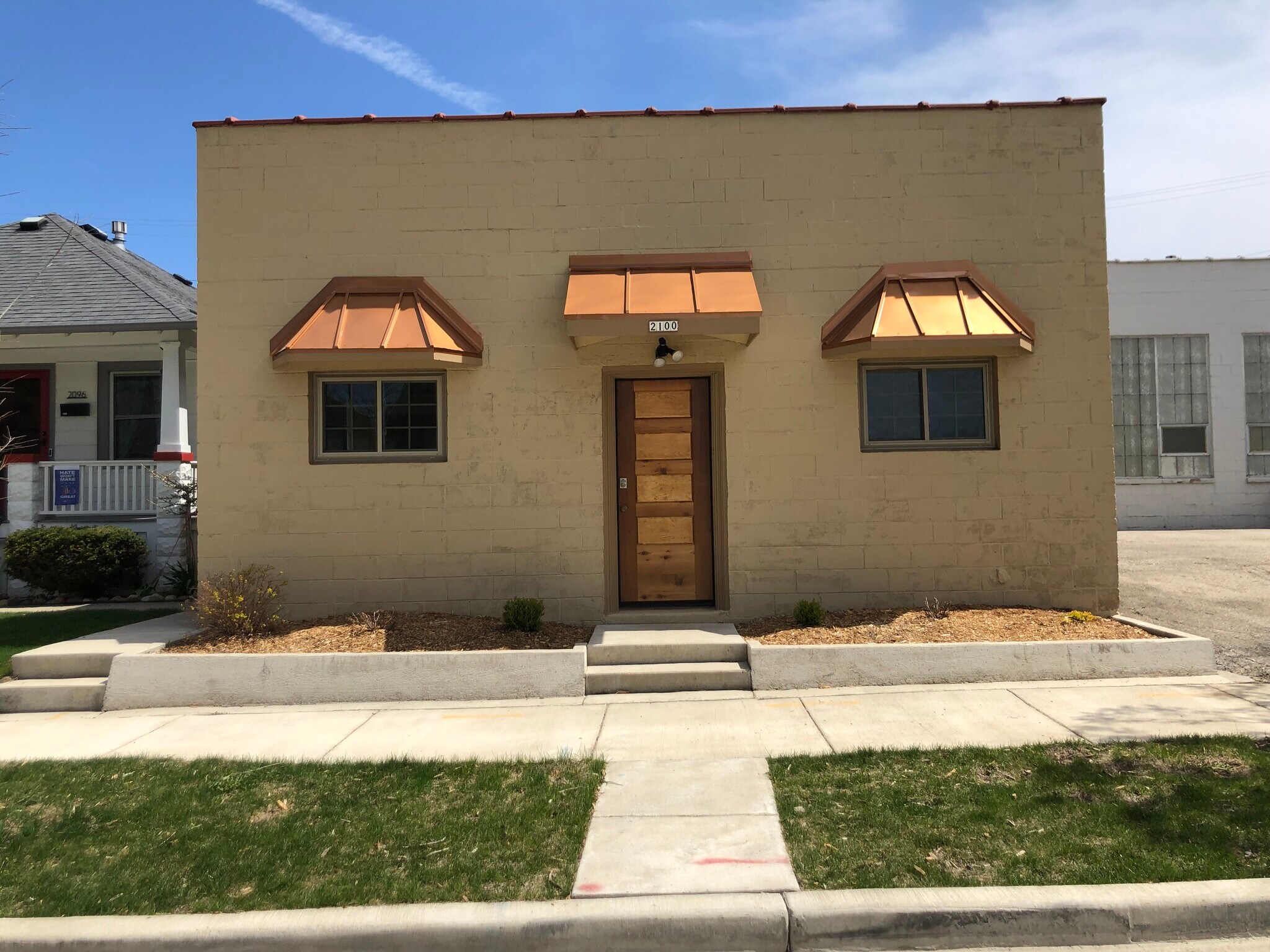 2100 S 57th St, West Allis, WI à vendre Photo principale– Image 1 sur 21