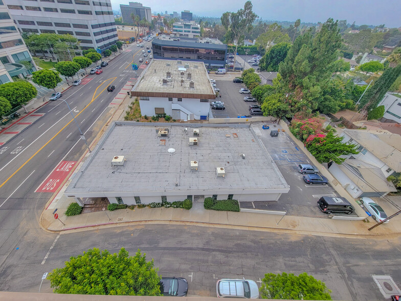 12353 Wilshire Blvd, Los Angeles, CA à louer - Aérien – Image 2 sur 9