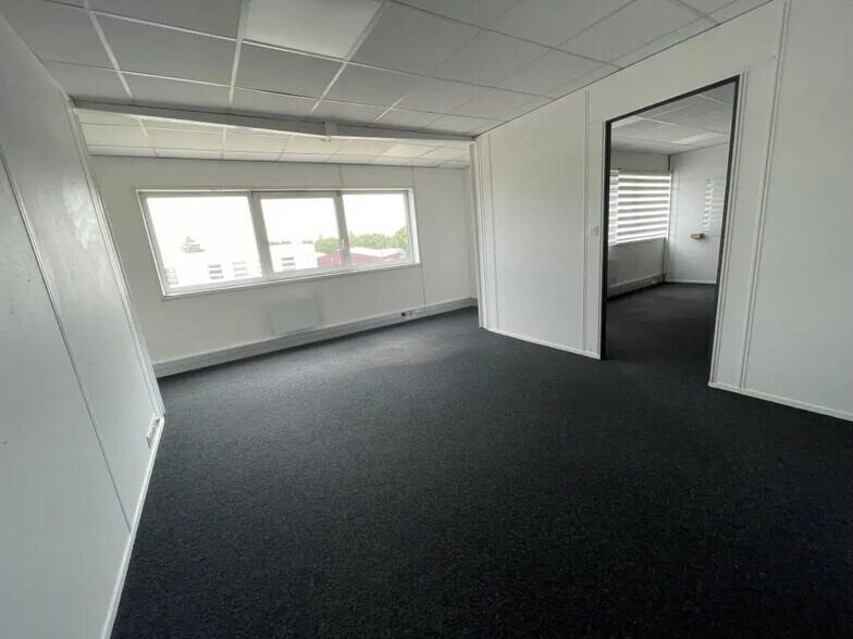 1 Rue Léon Gaumont, Orvault à louer - Photo intérieure – Image 2 sur 6