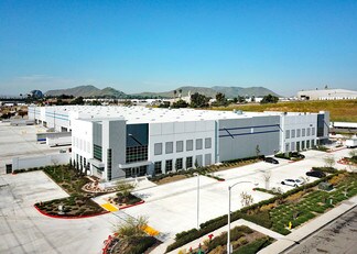 Plus de détails pour 2053 Miguel Bustamante Pky, Colton, CA - Industriel/Logistique à louer