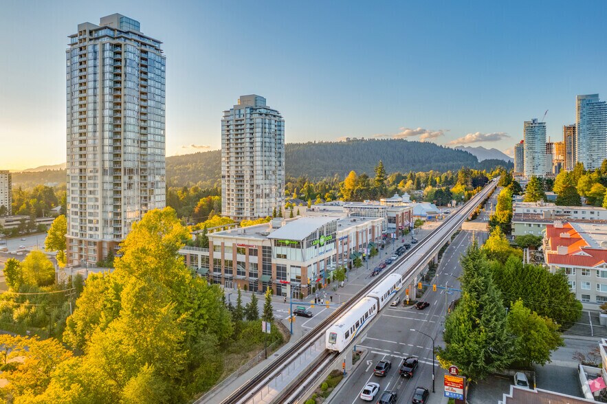 3433 North Rd, Burnaby, BC à louer - Aérien – Image 2 sur 5