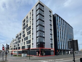 Plus de détails pour 85 High St, Slough - Logement à vendre