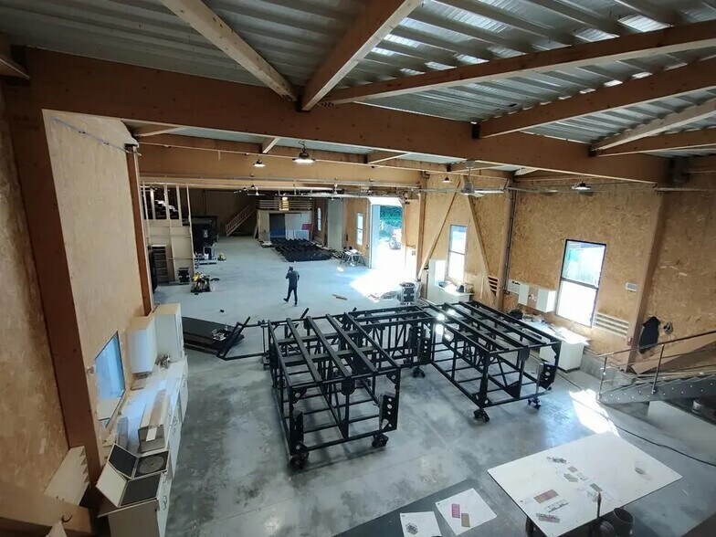 Local d'activités dans La Tour-du-Pin à vendre - Photo intérieure – Image 3 sur 10