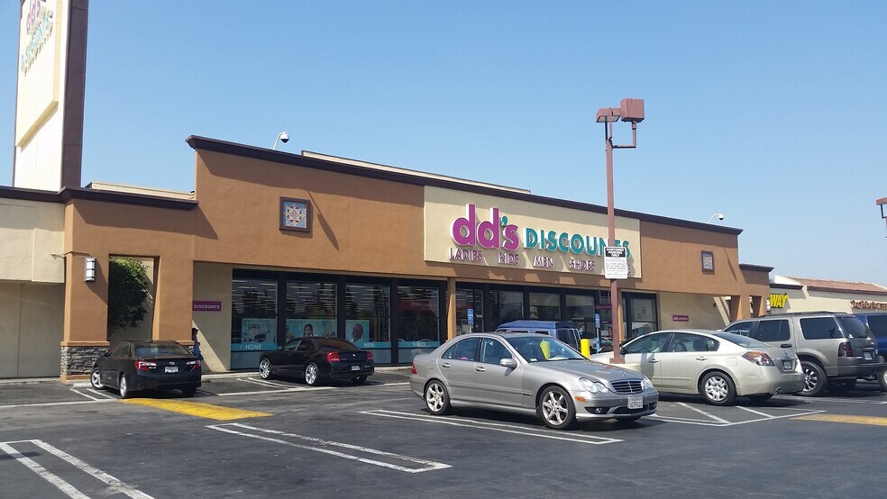 11910-11990 Garvey Ave, El Monte, CA à louer - Photo de l’immeuble – Image 3 sur 4