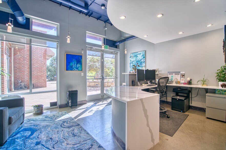 3601 Arapahoe Ave, Boulder, CO à vendre - Photo de l’immeuble – Image 1 sur 10