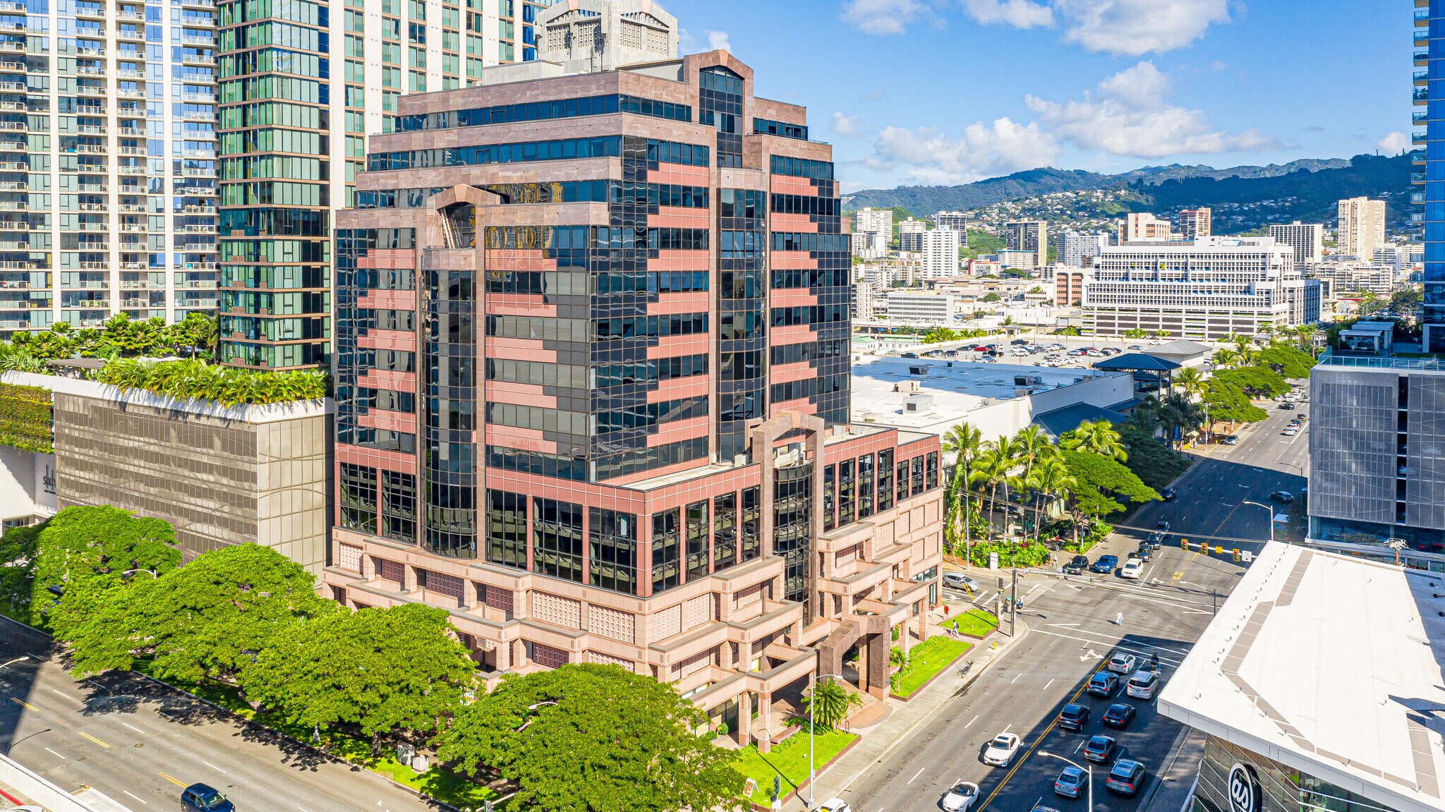 1440 Kapiolani Blvd, Honolulu, HI à louer Photo principale– Image 1 sur 6