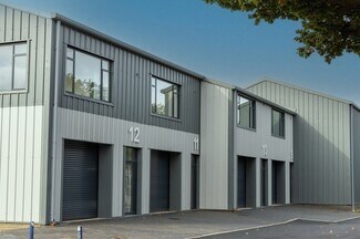 Plus de détails pour Brownfields, Welwyn Garden City - Industriel/Logistique à louer