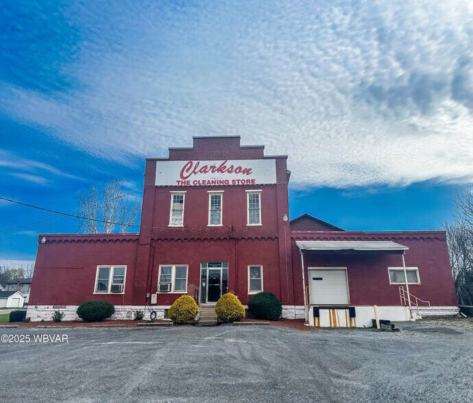 213 S Main St, Williamsport, PA à vendre - Photo de l’immeuble – Image 1 sur 4