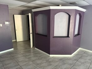 861 SE 47th Ter, Cape Coral, FL à louer Photo intérieure– Image 2 sur 4