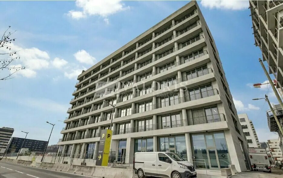 Bureau dans Lyon à louer - Photo de l’immeuble – Image 2 sur 2