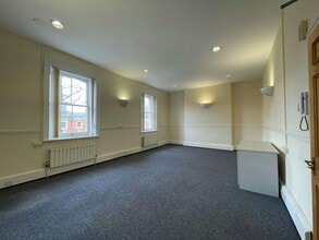 22 Windsor Pl, Cardiff à vendre Photo intérieure– Image 2 sur 12