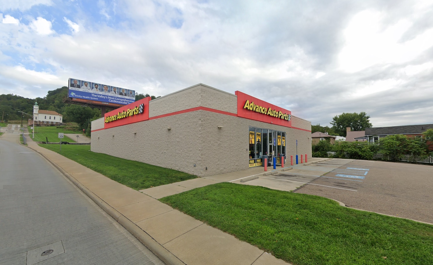 201 N 7th St, Steubenville, OH à louer Photo principale– Image 1 sur 2