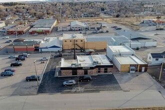 811 E Saint Andrew St, Rapid City, SD à louer Photo de l’immeuble– Image 2 sur 8
