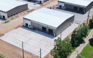 Plus de détails pour 1523 S Persimmon St, Tomball, TX - Industriel/Logistique à vendre