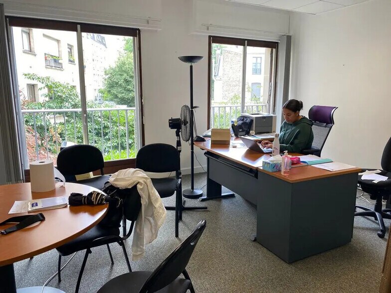 Bureau dans Paris à louer - Photo de l’immeuble – Image 1 sur 6