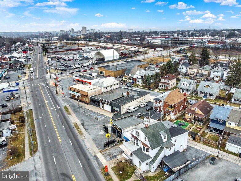 1920 Paxton St, Harrisburg, PA à vendre - Aérien – Image 2 sur 18