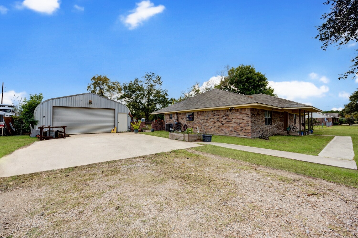 13847 Boudreaux Rd, Tomball, TX à louer Photo principale– Image 1 sur 9