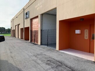 Plus de détails pour 2450 W 82nd St, Hialeah, FL - Industriel/Logistique à vendre