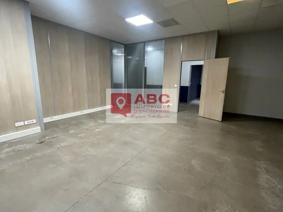 Bureau dans Montpellier à louer Photo de l’immeuble– Image 1 sur 9