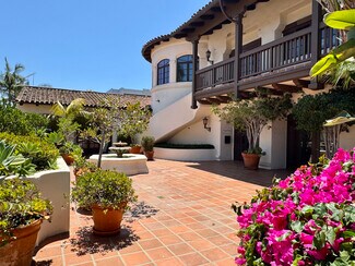 Plus de détails pour 1525 State St, Santa Barbara, CA - Bureau à vendre