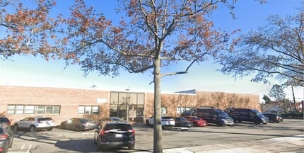 174-180 Miller Pl, Hicksville, NY à louer Photo de l’immeuble– Image 1 sur 2