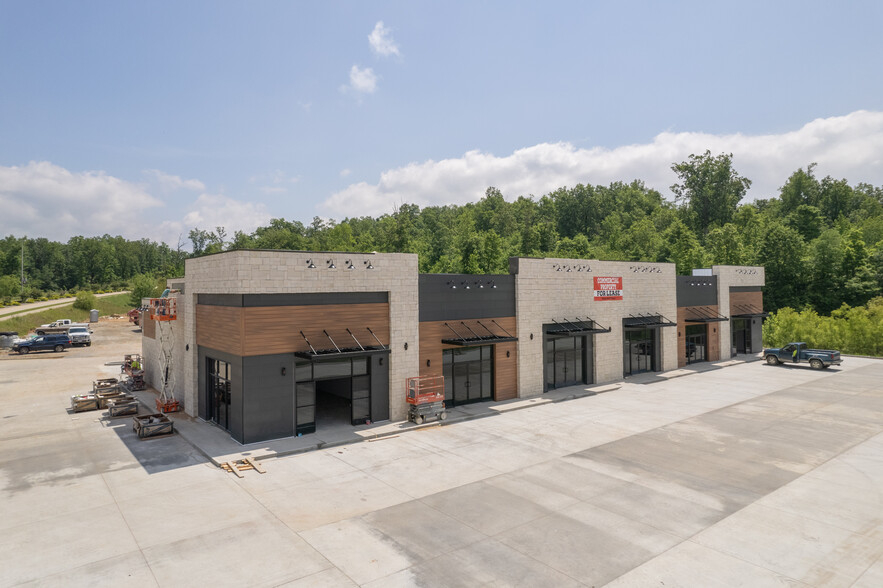 2000 Shelby Rd., Poplar Bluff, MO à louer - Photo de l’immeuble – Image 2 sur 11