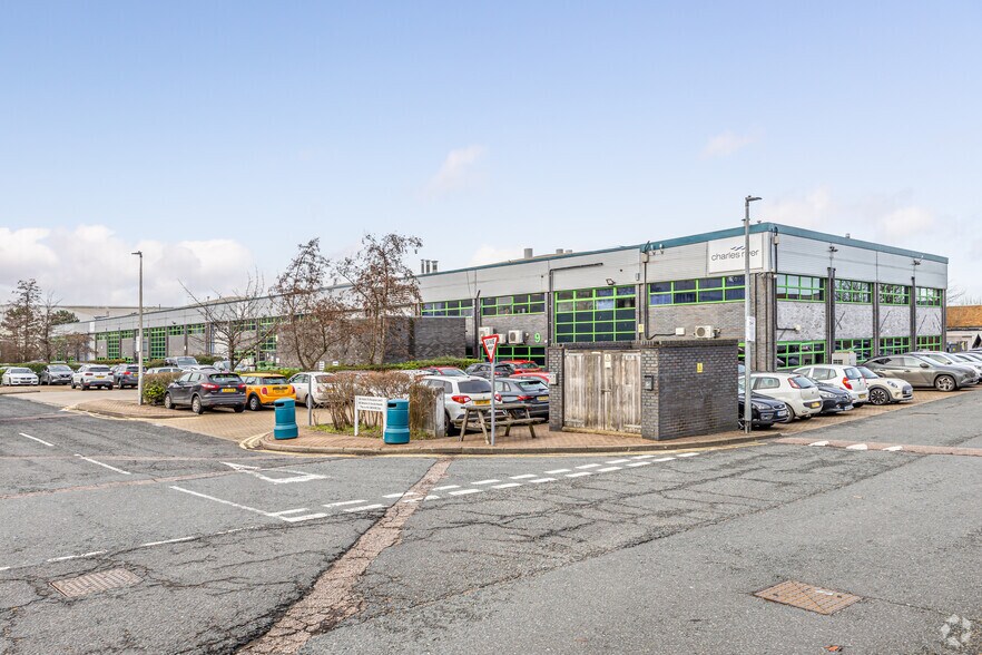 5-9 Spire Green Centre, Harlow à louer - Photo de l’immeuble – Image 3 sur 6