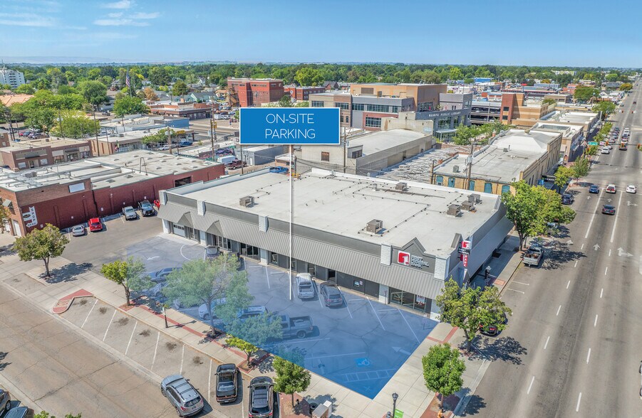 Nampa Office/Retail Portfolio portefeuille de 3 biens à vendre sur LoopNet.fr - Photo de l’immeuble – Image 2 sur 14