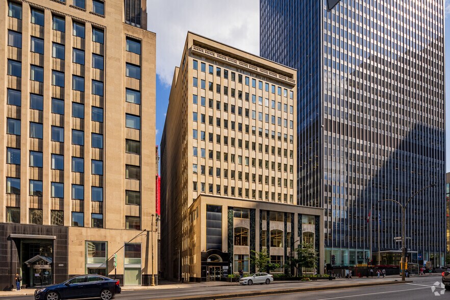 620 Boul René Lévesque O, Montréal, QC à louer - Photo de l’immeuble – Image 2 sur 10