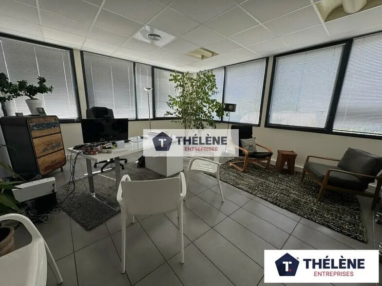Bureau dans Montpellier à vendre - Photo de l’immeuble – Image 1 sur 10