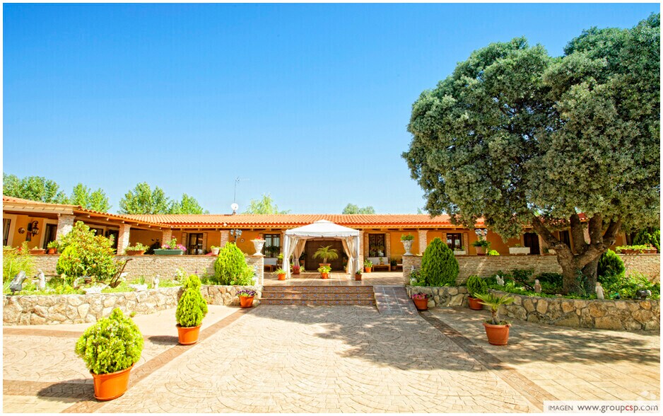 Camino de la Zarzuela, 65, Villaviciosa de Odón, Madrid à vendre - Photo de l’immeuble – Image 1 sur 18