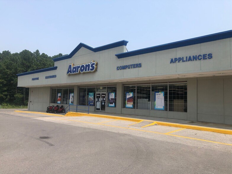 920 N 3rd Ave, Chatsworth, GA à louer - Photo principale – Image 1 sur 13