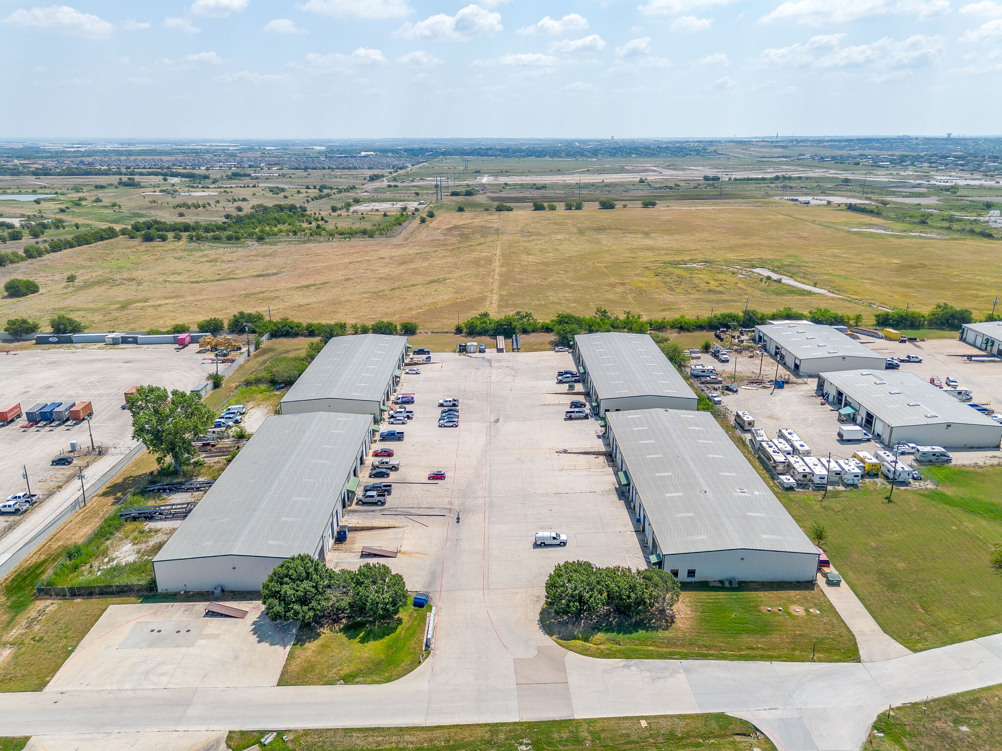 1120 Blue Mound Rd W, Haslet, TX à louer Photo intérieure– Image 1 sur 15