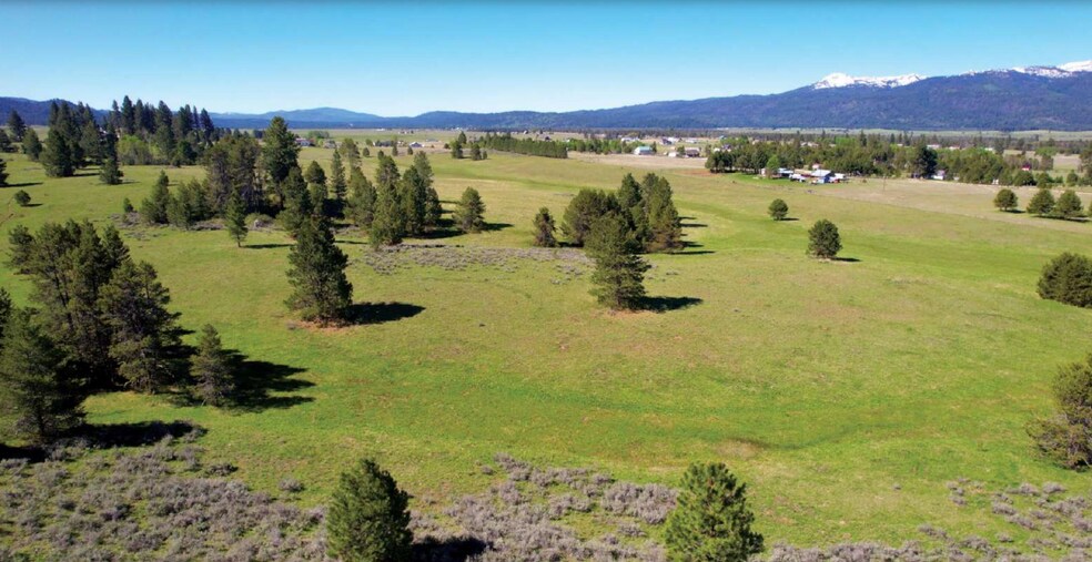 E. Prospector, Cascade, ID à vendre - Photo principale – Image 2 sur 6