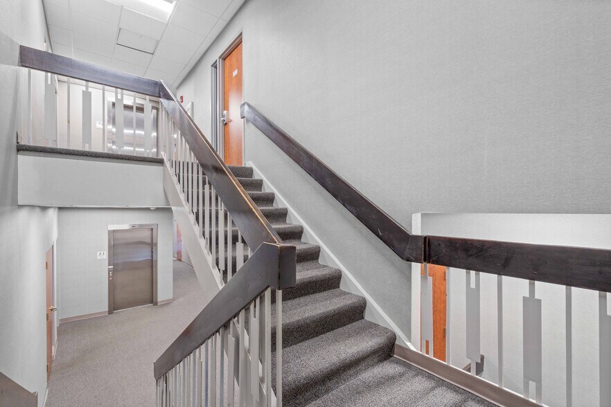 4420 NE Chouteau Tfwy, Kansas City, MO à louer - Photo intérieure – Image 3 sur 6