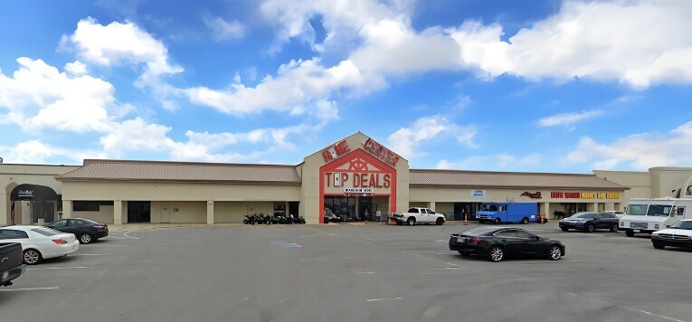 5074-5206 W 38th St, Indianapolis, IN à louer - Photo de l’immeuble – Image 2 sur 12