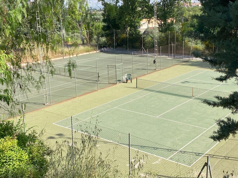 Terrain dans Gójar à vendre - Photo de l’immeuble – Image 3 sur 17