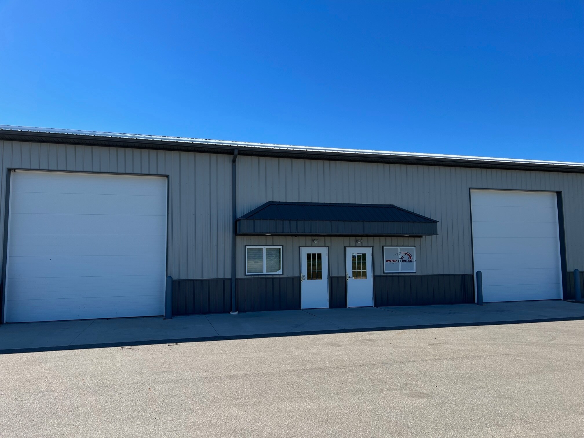 N1135 Technical Dr, Greenville, WI à louer Photo de l’immeuble– Image 1 sur 17