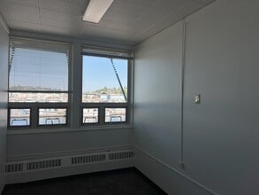 4005 20th Ave W, Seattle, WA à louer Photo intérieure– Image 1 sur 7